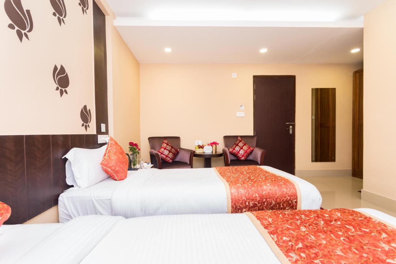 เซ็นทรัล คอร์ตยาร์ด บูทิก รีสอร์ต Hotel สิริกุรี ภายนอก รูปภาพ
