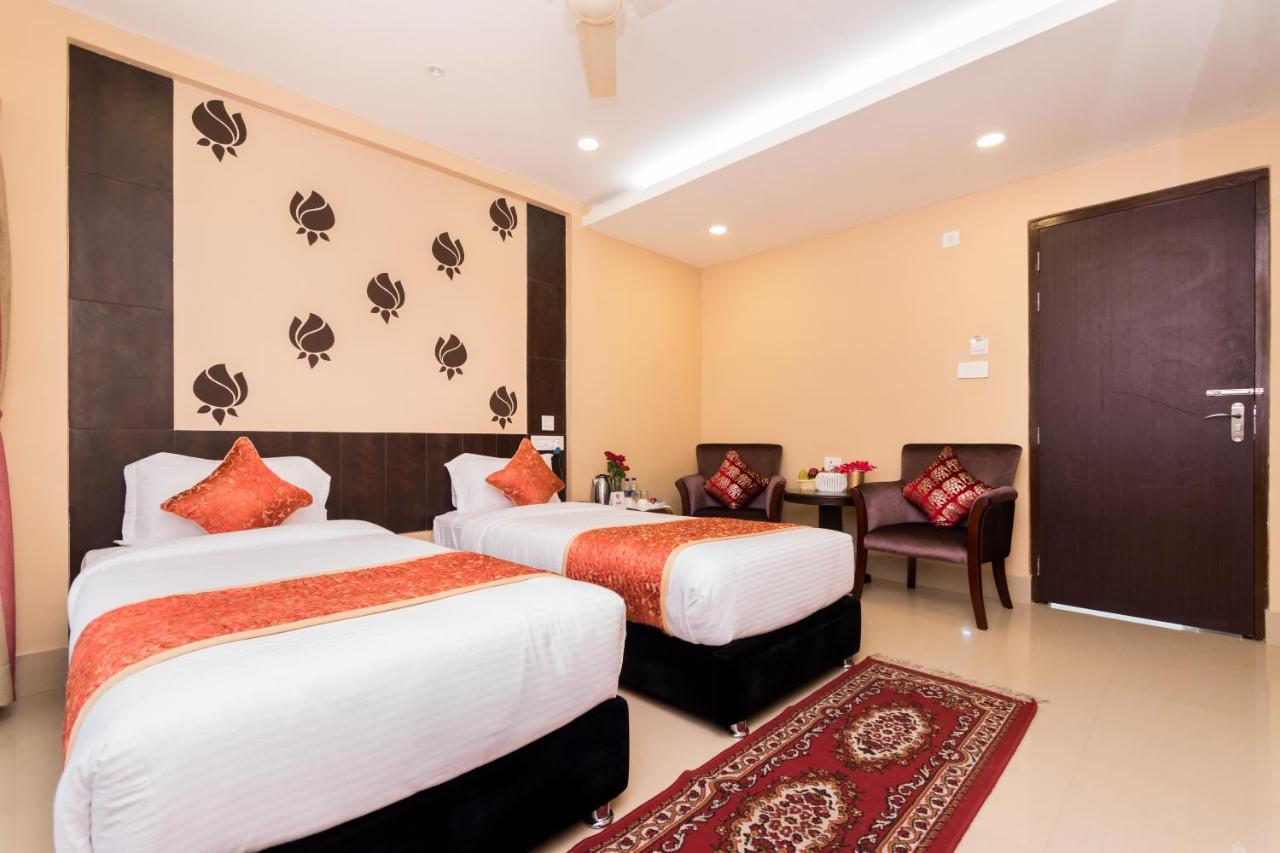 เซ็นทรัล คอร์ตยาร์ด บูทิก รีสอร์ต Hotel สิริกุรี ภายนอก รูปภาพ