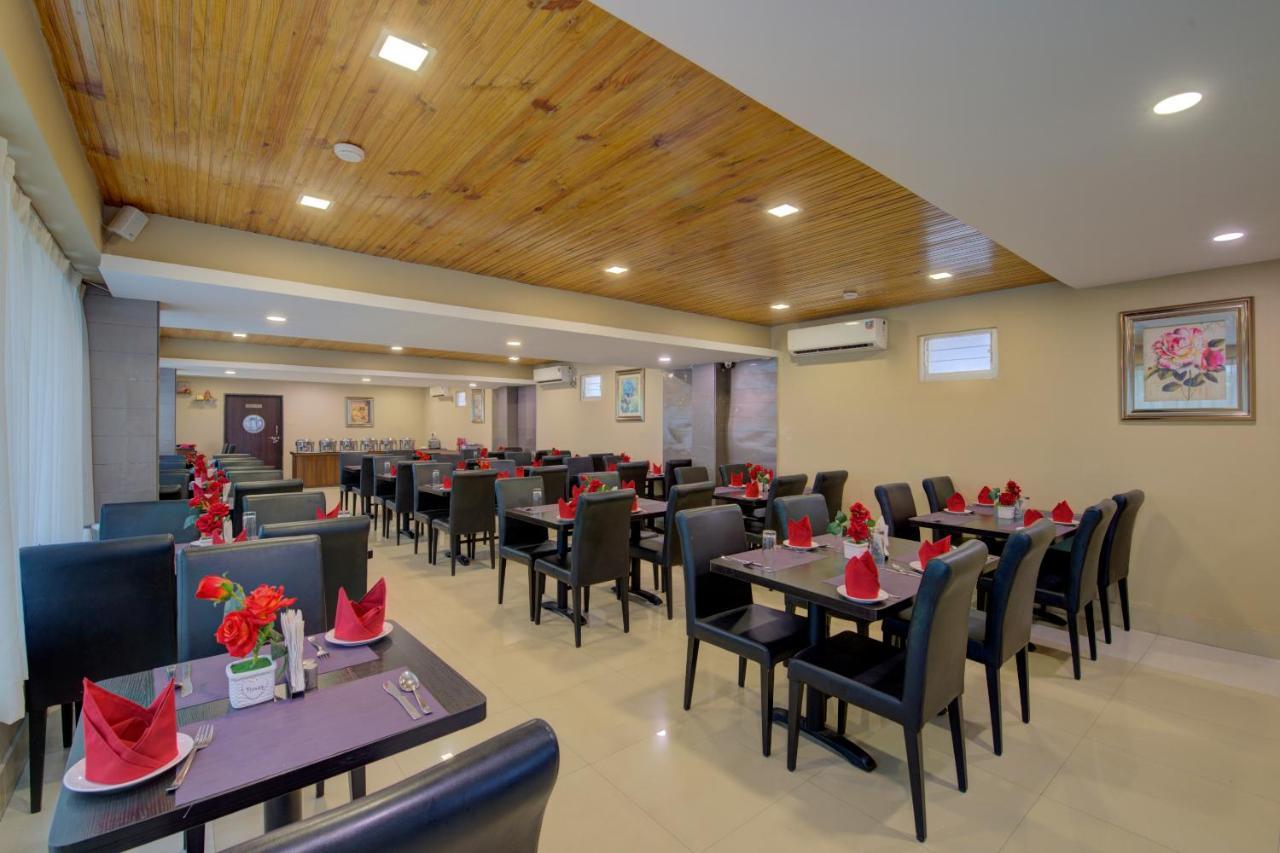 เซ็นทรัล คอร์ตยาร์ด บูทิก รีสอร์ต Hotel สิริกุรี ภายนอก รูปภาพ
