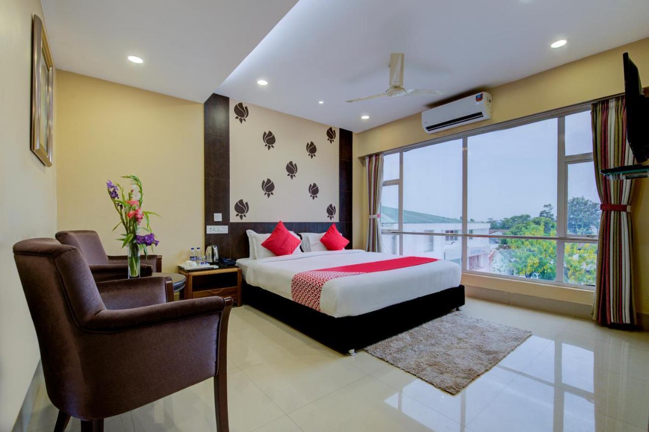 เซ็นทรัล คอร์ตยาร์ด บูทิก รีสอร์ต Hotel สิริกุรี ภายนอก รูปภาพ