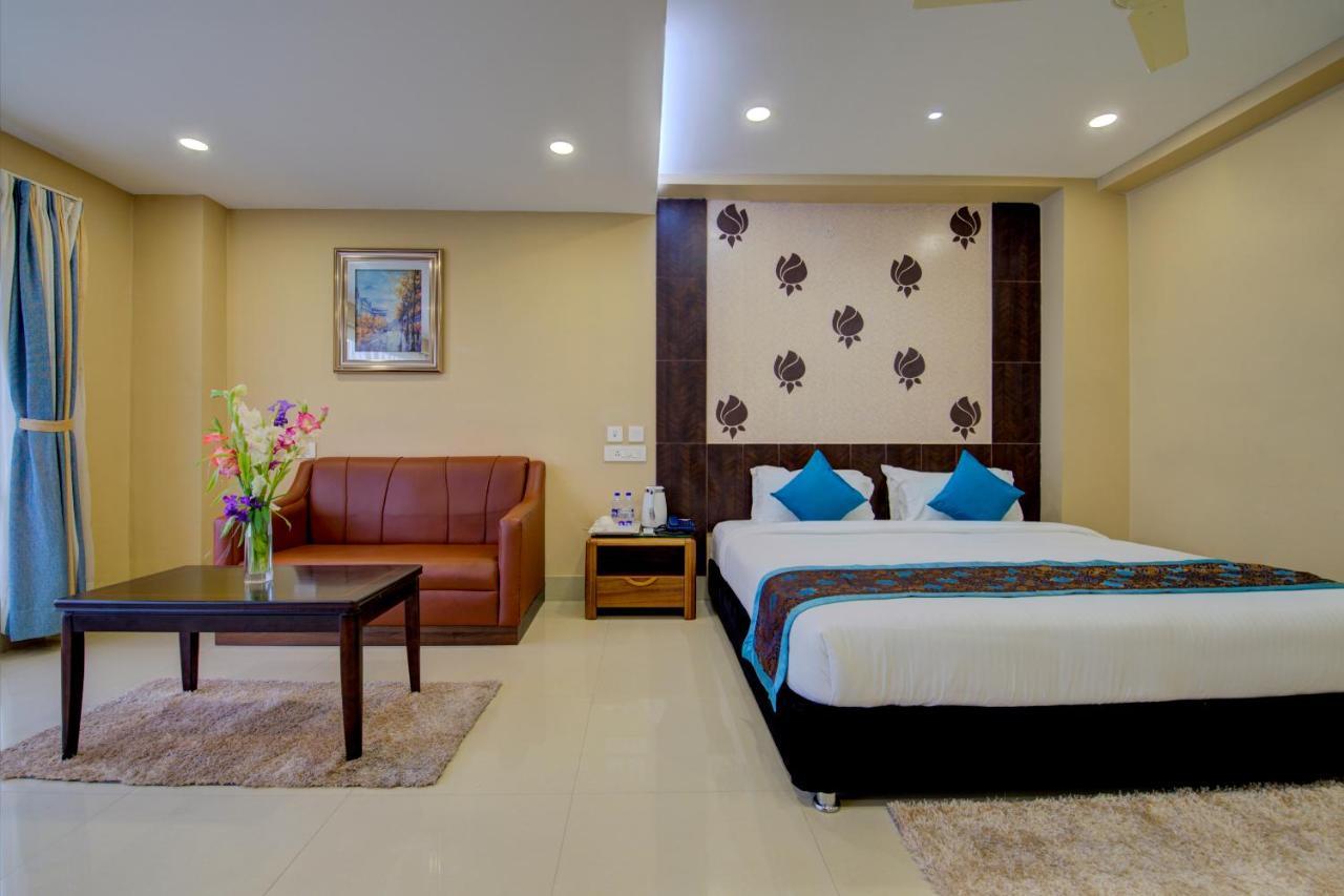 เซ็นทรัล คอร์ตยาร์ด บูทิก รีสอร์ต Hotel สิริกุรี ภายนอก รูปภาพ