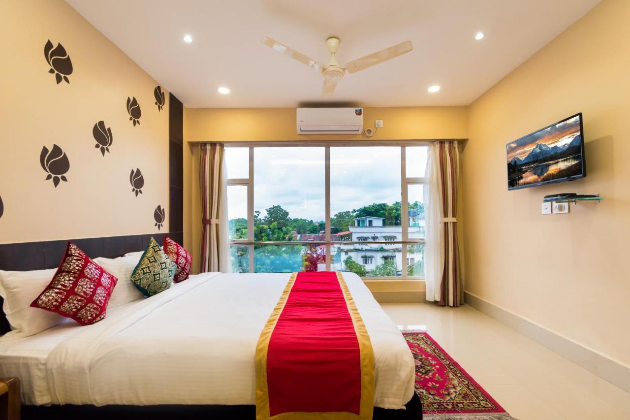 เซ็นทรัล คอร์ตยาร์ด บูทิก รีสอร์ต Hotel สิริกุรี ภายนอก รูปภาพ