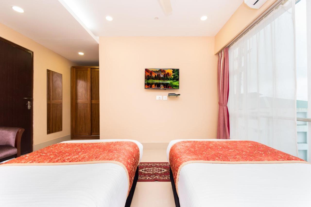 เซ็นทรัล คอร์ตยาร์ด บูทิก รีสอร์ต Hotel สิริกุรี ภายนอก รูปภาพ