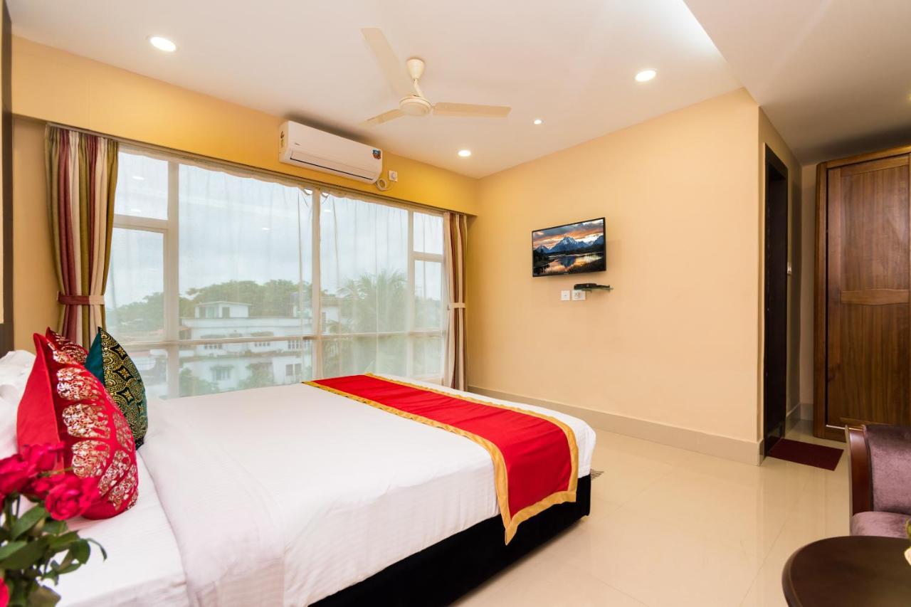 เซ็นทรัล คอร์ตยาร์ด บูทิก รีสอร์ต Hotel สิริกุรี ภายนอก รูปภาพ